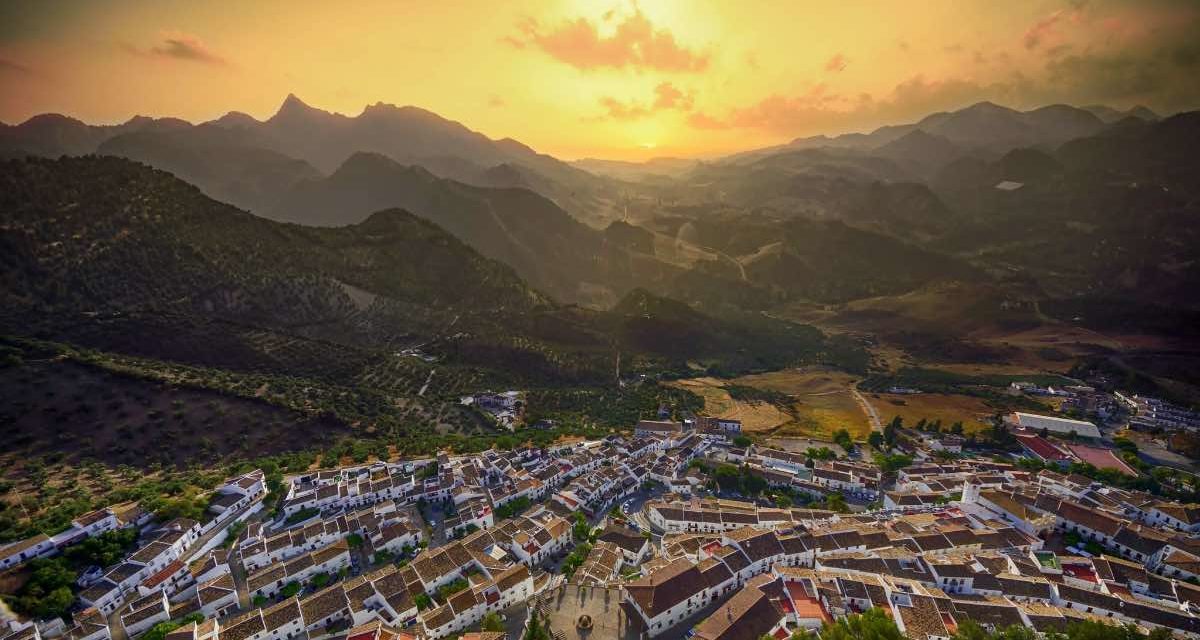 Zahara de la Sierra – die weiße Blume Andalusiens