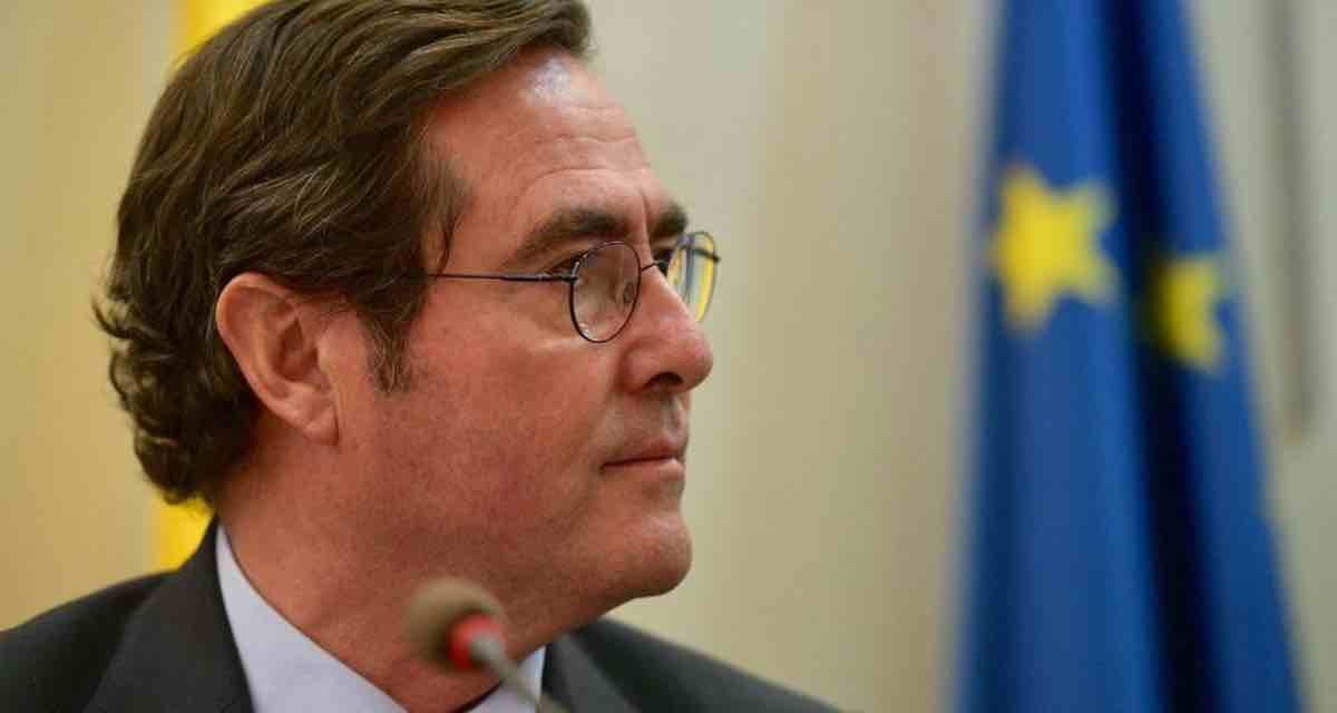 Garamendi betrachtet Reichensteuer als Fehler der Regierung