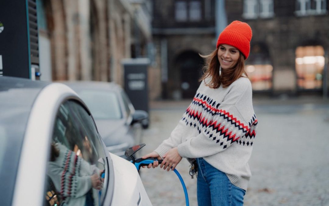 Renault eröffnet in Sevilla Spaniens erste Fabrik für nachhaltige Mobilität