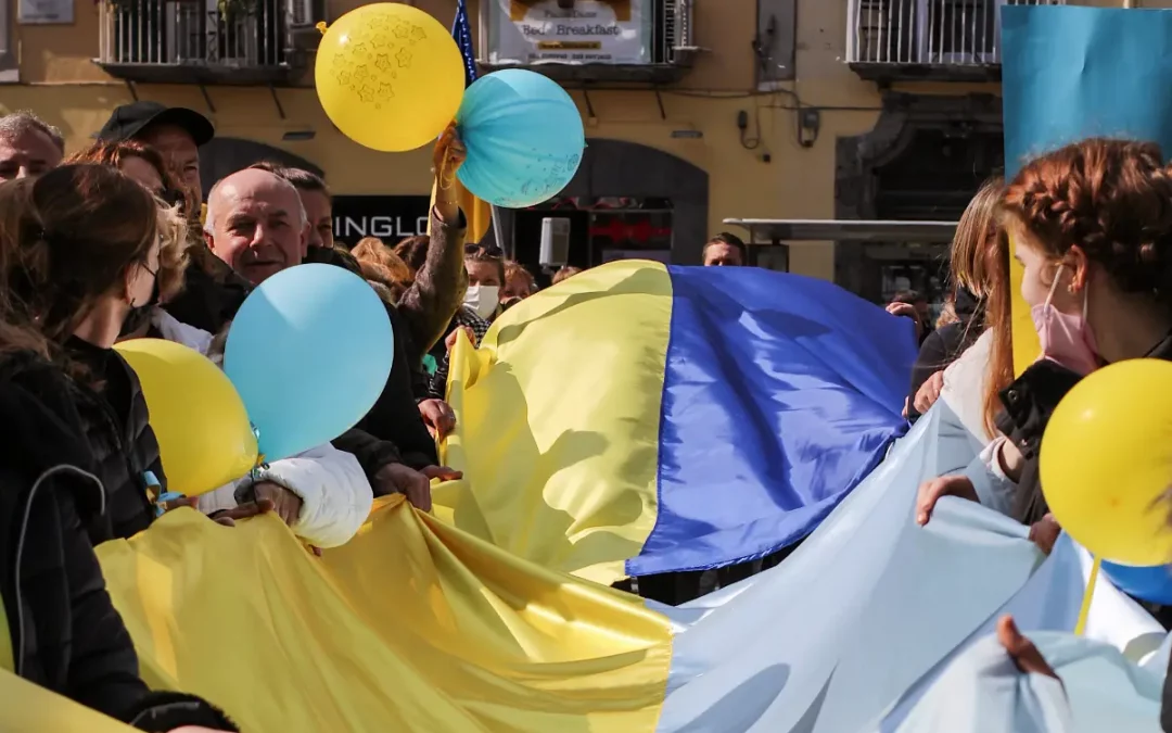 Andalusische Rathäuser legen Schweigeminuten für die Ukraine ein
