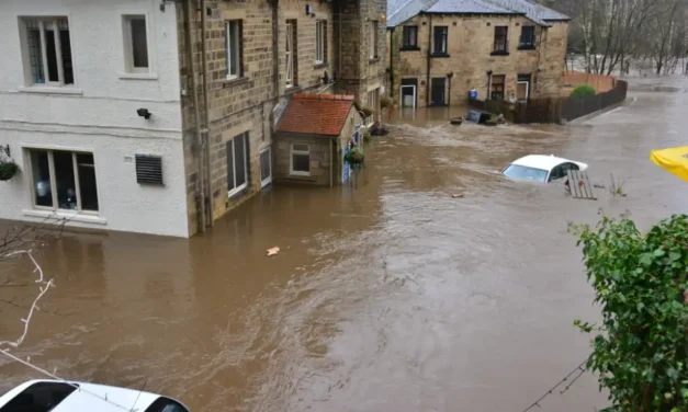 Ausnahmezustand durch Tief Leonardo: Heftiger Dauerregen, Evakuierungen und steigende Pegel in Andalusien