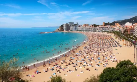 Immobilienkrise & Massentourismus: Proteste in Spanien